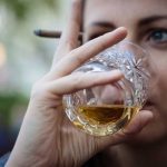 Premie omhoog voor rokers en drinkers