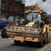 Wat als een protesterende boer op de snelweg schade rijdt aan uw auto?